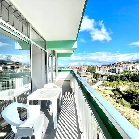 One Bedroom With Wifi, Pools And Garden In Puerto De La Cruz
